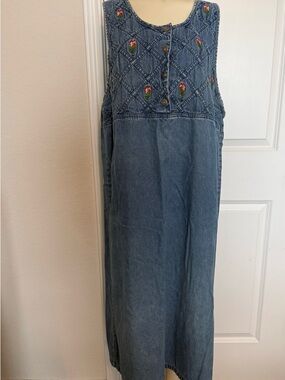 Premier International 100% Cotton Denim Rose Embroidered Quilted Jumper Dress